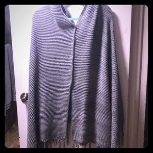 EUC LLR Mimi shawl, grey knit